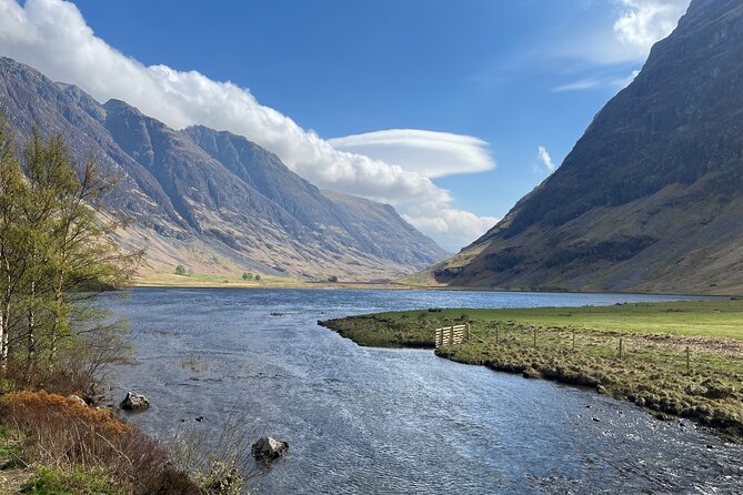 Glasgow: Glenfinnan Viaduct & The Highlands - Morning starts at Luss: a calm Loch Lomond break