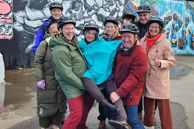 Glasgow Highlights Bike or Ebike Tour - Botanic Gardens, Kibble Palace, and the scenic park segment