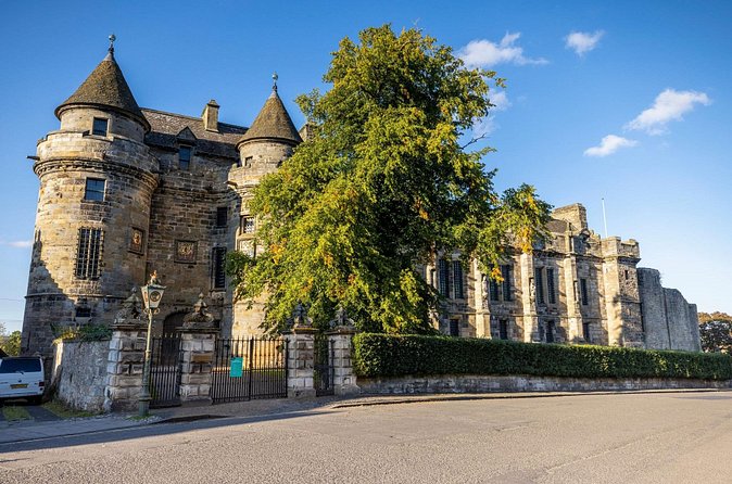 Glasgow: Kelpies, St Andrews and Fife Adventure - Stop 3: St Andrews, medieval walk time plus optional castle or cathedral