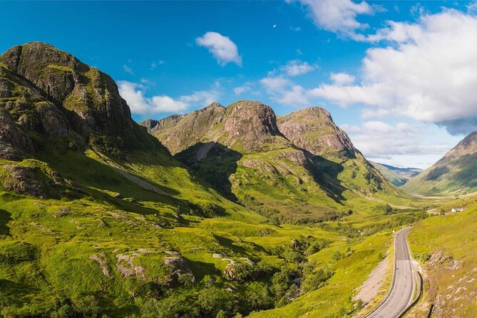 Glenfinnan Viaduct, Glencoe and Loch Shiel 1 Day Tour - Edinburgh - Fort William drive-through: spotting Ben Nevis when you can