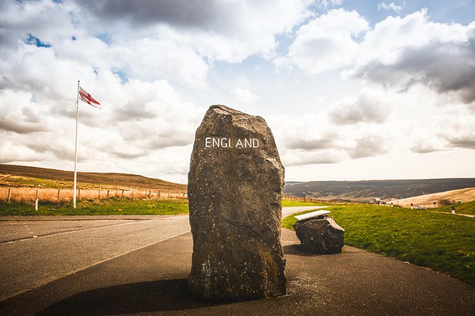 Hadrian's Wall & The Borders Tour from Edinburgh Incl. Admission - Northumberland National Park and the Steel Rigg walk: where the Wall feels real