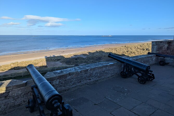 Harry Potter, Alnwick Castle, Bamburgh Castle, Seals Tour - Bamburgh Castle and the Real Northumberland Fortress Feeling