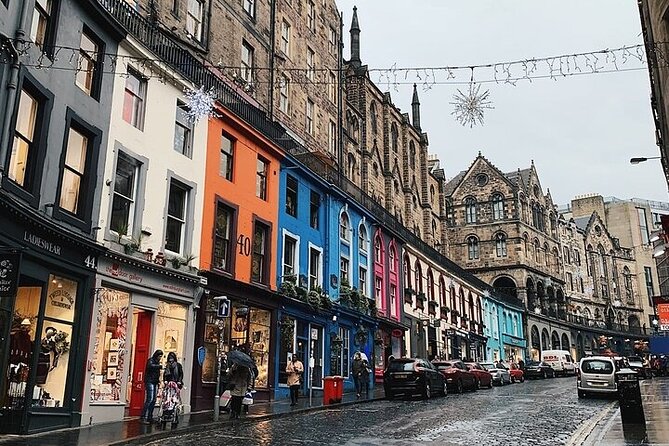 Harry Potter Edinburgh Top Sights Tour with Holyrood Palace - What you get from the guide, and what that does to the whole experience