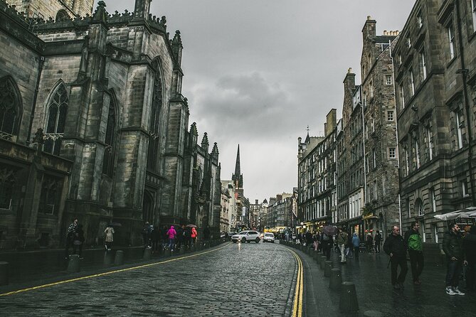 Harry Potter Edinburgh Top Sights Tour with Holyrood Palace - Timing, walking effort, and how to plan your half-day
