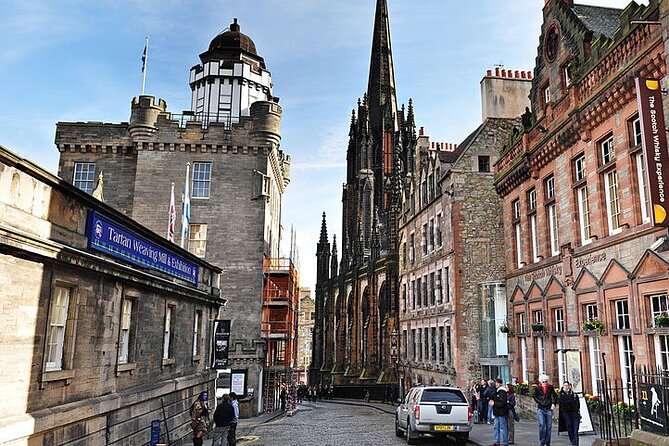 Harry Potter’s Edinburgh: A Self-Guided Audio Tour - Victoria Street: The Shop Window Where the Stories Feel Close