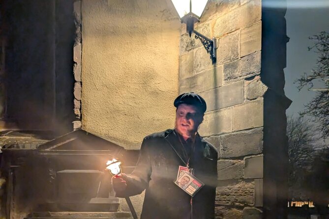 Haunted Histories walking Tour - Stop 2: Barrie’s Close and the Claustrophobic Side of Edinburgh