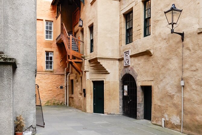 Highlights from Edinburgh’s Old Town: A Self-Guided Audio Tour - The Royal Mile: the city’s physical and social backbone