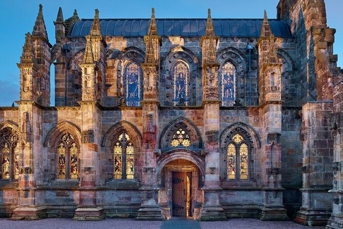 Historic Edinburgh and Rosslyn Chapel Full-Day Private Tour in a Premium Minivan - Calton Hill Views for Getting Your Bearings