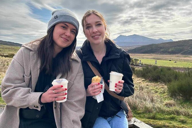 Inverness: John O'Groats, Dunrobin Castle & the Far North - Golspie Gallery and North Sea seaside time: a breather before Dunrobin