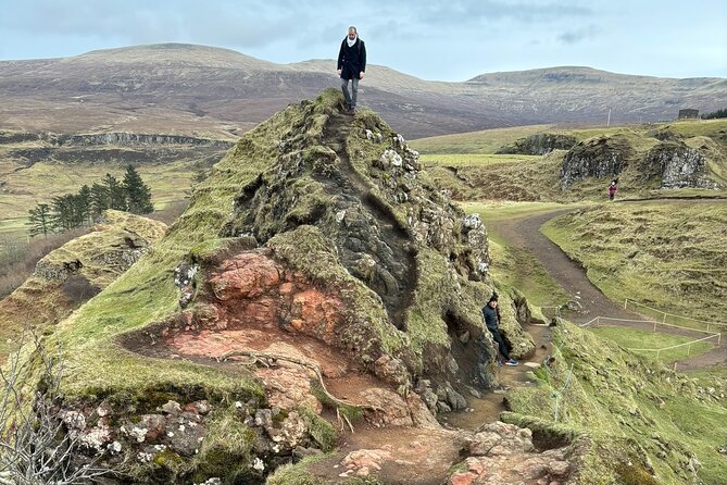 Isle of Skye Highlights - Bespoke Private Tour for up to 7 guests - Portree Harbour stop: crafts, color, and a real town pause