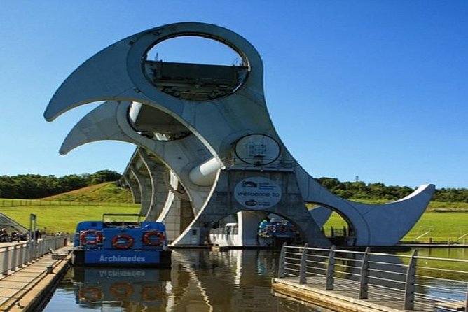 Kelpies and Falkirk Wheel Private Tour for 1 - 4 people from Greater Glasgow - Key highlights that make this tour worth your time