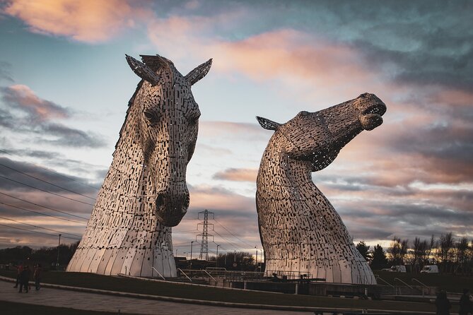 Loch Lomond, Highland Cows, Victorian Town, Castle Half-Day Tour - Guides Who Actually Adjust the Day for You