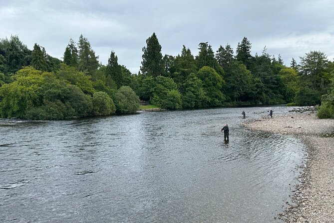 Loch Ness Tour: Day Trip to Loch Ness, Outlander Sites and More - Cawdor Castle: Gardens, Tower House, and Current Ownership