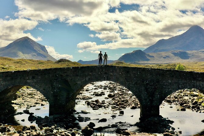'Luke Skye-Walkers' 1 Day Isle of Skye Adventure + Hike Options - Key things that make this Skye day stand out
