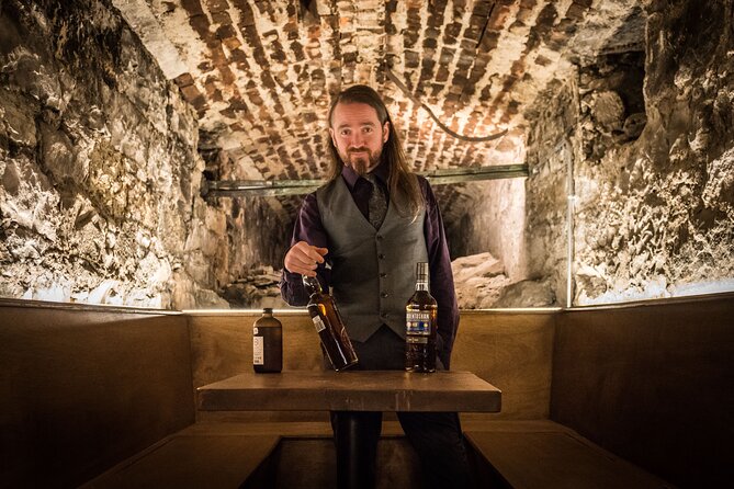 Luxury Whisky Tasting in Edinburgh's Underground Vaults | 90min - Five drams from five distilleries, built to taste regions of Scotland