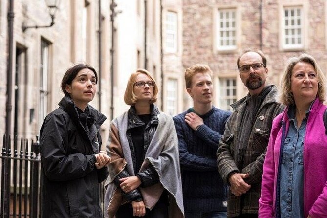 Multi-Sensory Witches Trials & Truth Tour in Edinburgh - Stop 1, the Royal Mile and Old Town closes: When the cobbles start talking