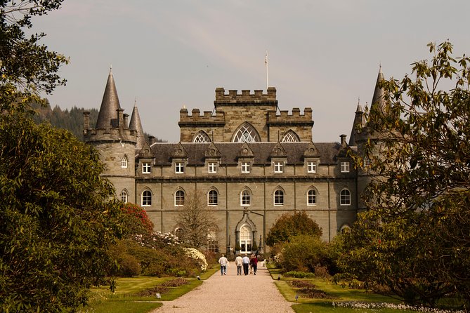 Oban, Glencoe, Highlands Lochs & Castles Small Group Day Tour from Glasgow - How the 16 Seat Mercedes Keeps This West Highlands Tour Comfortable