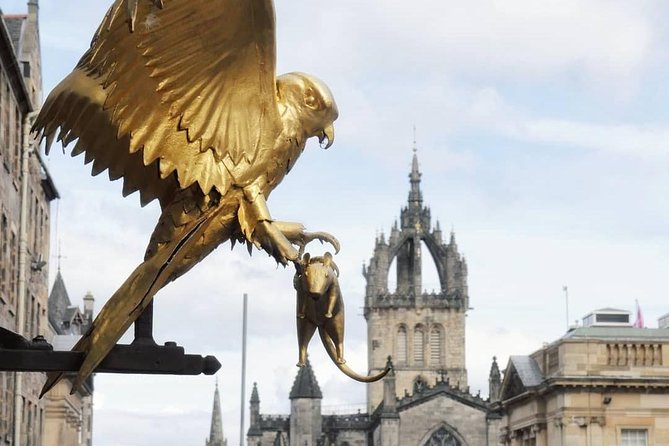 Old Town Walking Tour History and Tales in Edinburgh - Why this guided Old Town loop feels like the best first move in Edinburgh