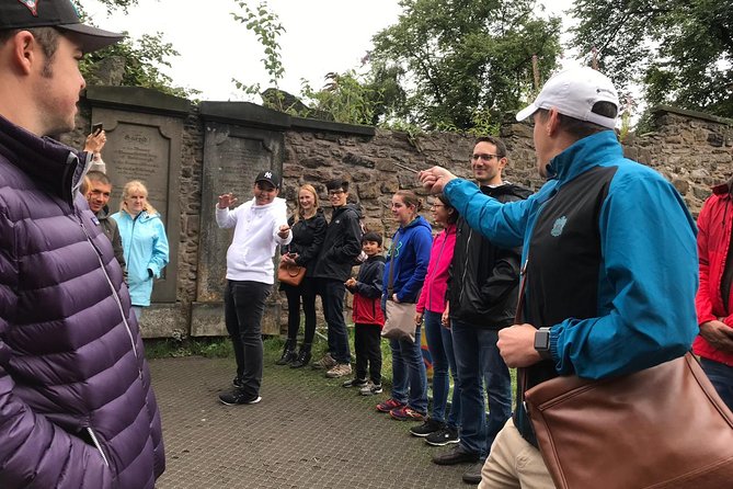 Original Harry Potter Locations Tour in Edinburgh : Guided Tour - Starting at William Chambers Monument, then getting your bearings fast