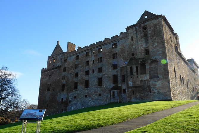 Outlander Tour - Doune Castle for Castle Leoch and the Claire and Frank day-trip moment