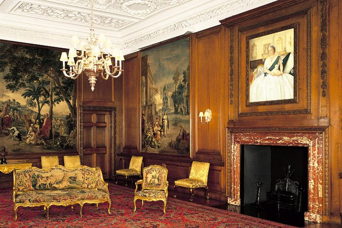 Palace of Holyroodhouse Admission Ticket - Queen Anne’s bedroom stairs and the walking pace you should expect