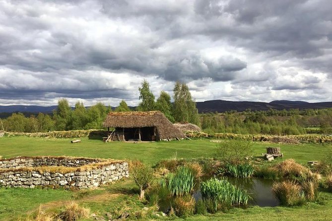 Private - Culloden, Clava Cairns Day Tour from Edinburgh - Ruthven Barracks: Ruins, Roadside Views, and Weather Reality