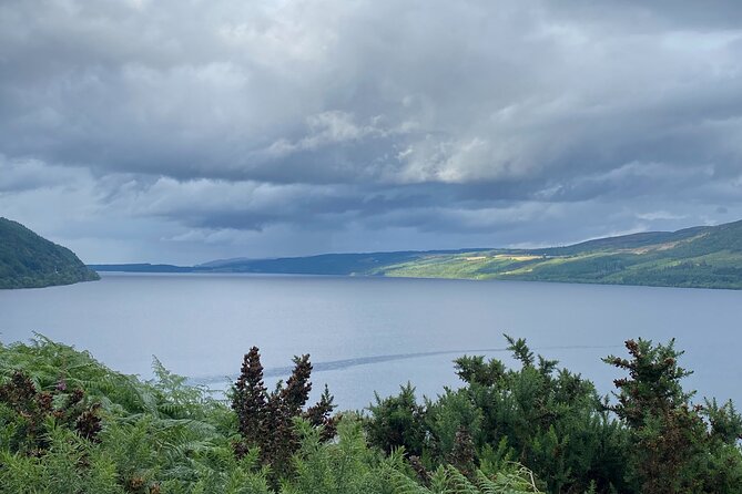 Private Day trip to Loch Ness and Scottish Highlands via Glencoe - Fort Augustus Lighthouse: your Loch Ness anchor point