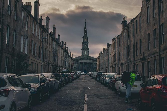 Private Edinburgh Departure Transfer - Hotel / Accommodation to Airport - A private transfer is the easiest win on Edinburgh airport day