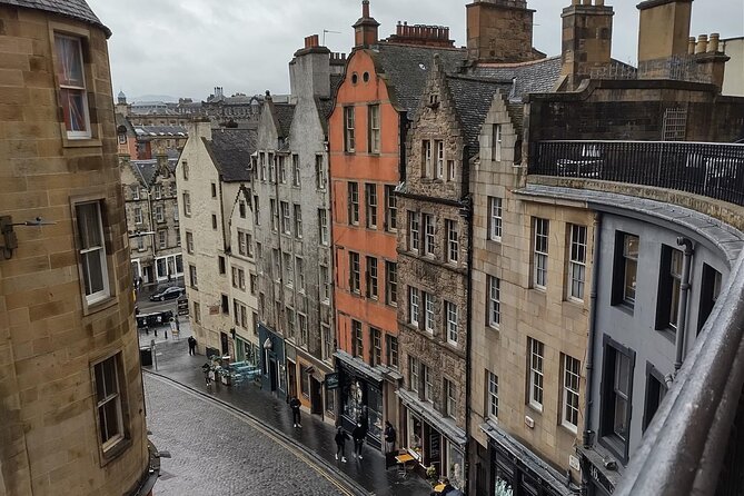 Private Edinburgh Full Day Guided Tour in a Black Cab LEVC TX - Your day at a glance, from the Grassmarket to Rosslyn Chapel