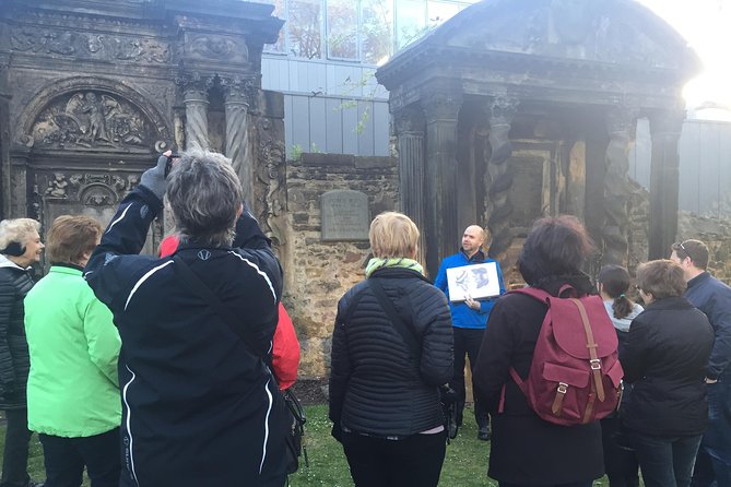 Private Greyfriars Kirkyard history tour - Inside the burial ground: what you actually get to see