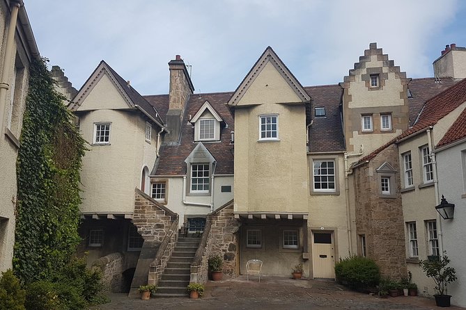 Private Shore Excursion: Edinburgh City and Rosslyn Chapel - Timing, Weather, and What to Bring for a 9-Hour Port Day