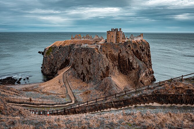 Private Tour - Edinburgh to St Andrews, Dunnottar Castle & Dundee - South Queensferry bridges, river Forth, and a fast history hit