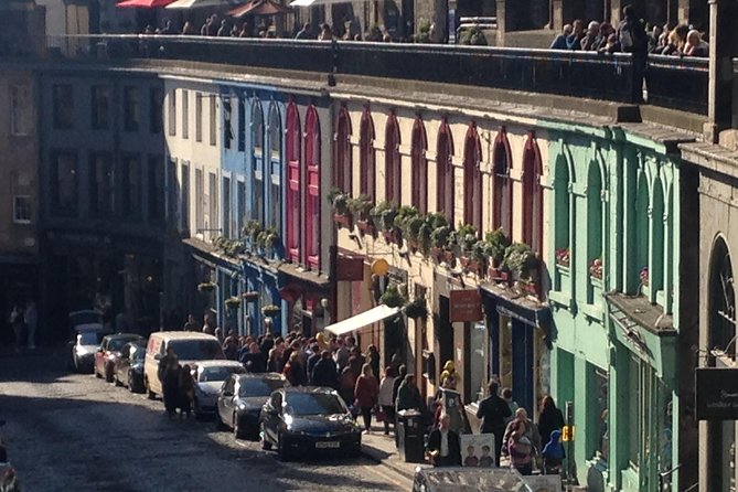 Private Walk: Edinburgh Old Town and New Town - St Giles’ Cathedral and the Royal Mile: turning landmarks into a story you remember