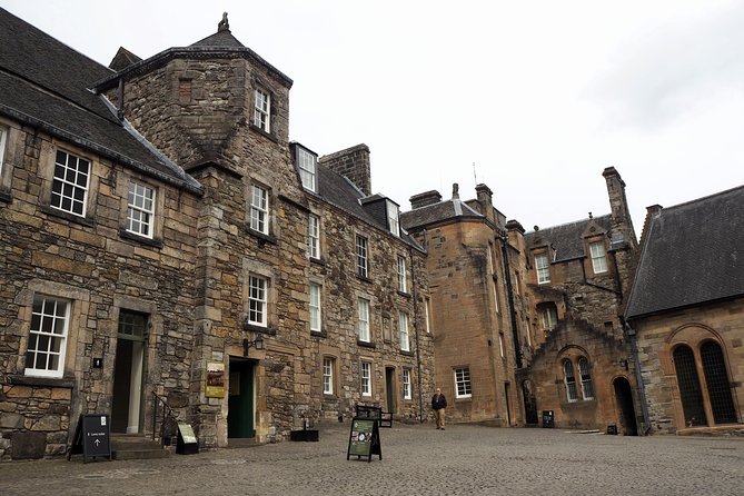 Rosslyn Chapel, Dunfermline Abbey and Stirling Castle Day Tour - Stirling Castle: panoramic views, royal intrigue, and stairs you should respect