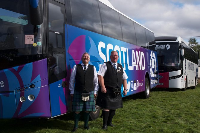 Round-Trip Transportation to the Braemar Highland Games from Edinburgh - The driver experience: stories, humor, and the quiet rule
