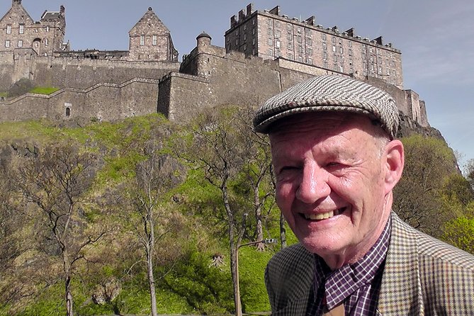 Royal Mile and Old Town Walking Tour - Royal Mile, the easy way to get oriented on foot
