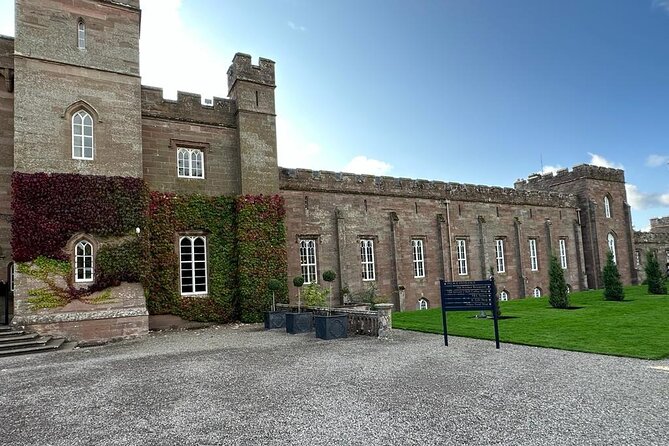 Scone Palace, Nature, Pitlochry, Whisky Experience from Edinburgh - Tullibardine Distillery, choosing between a quick visit and a tour
