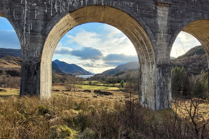 Scottish Highlands and Glencoe Tour - Castles, Glens & Waterfalls - Following the West Highland Way Toward Glencoe, One Vantage at a Time
