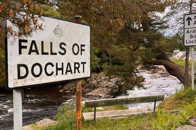 Scottish Highlands, Castles, Glencoe Day Trip from Edinburgh - Glencoe at Kingshouse Hotel: where you can eat, warm up, or try a wee dram