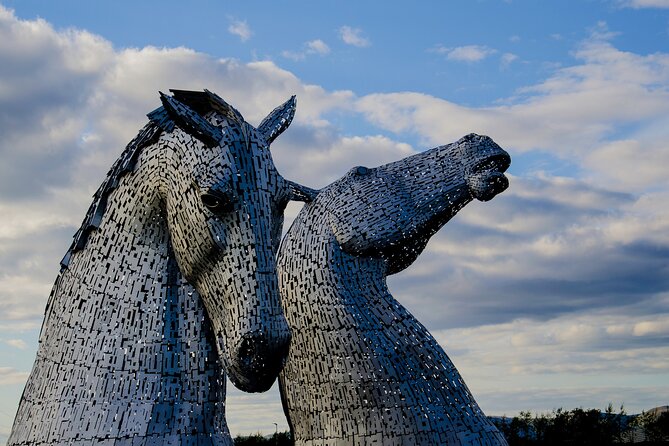 Stirling Castle, Kelpies and Loch Lomond from Edinburgh - Balloch on Loch Lomond: choose your pace, boat or wander