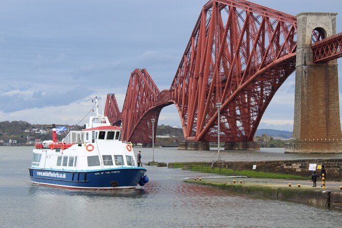 Stunning 90-Minute Firth of Forth Sightseeing Cruise Adventure - Maid of the Forth cruise basics: comfort, bar, and group size
