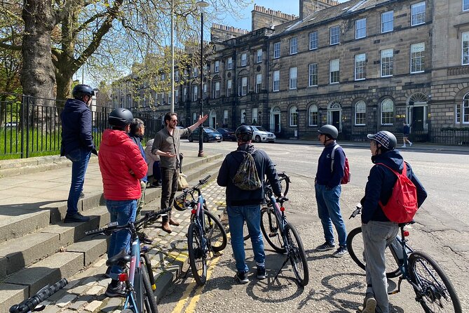 Stunning Edinburgh E-bike Tour max 10 people small group - London Road Gardens on the way in