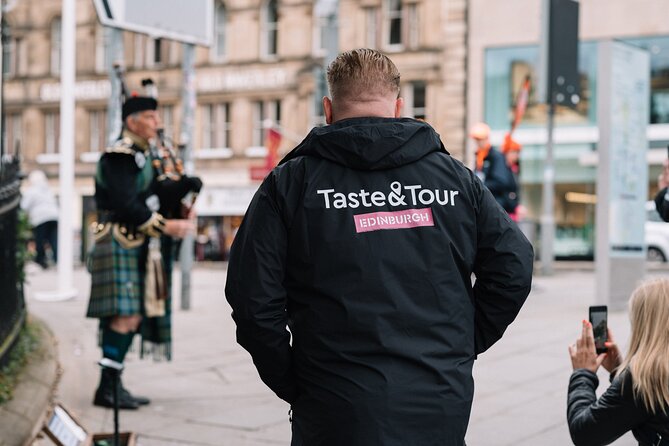 Taste & Tour: Edinburgh Food Tour with Drinks - Key points worth knowing before you go