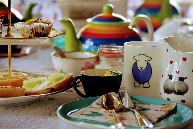 Tea with Naughty Sheep - A meadow tea that feels like real countryside Scotland