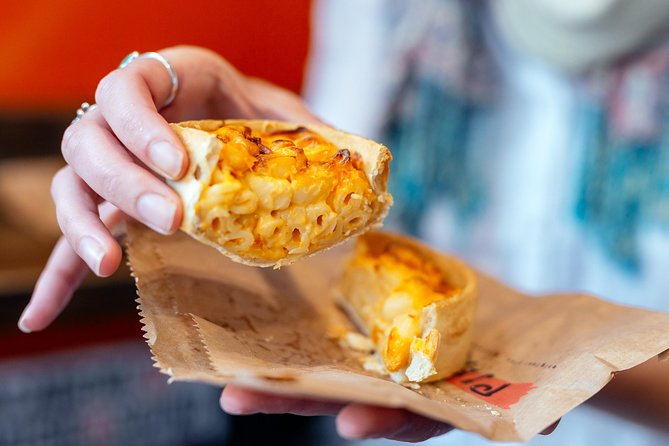 The 10 Tastings of Edinburgh With Locals: Private Food Tour - Meeting on the Royal Mile, then getting down to tastings