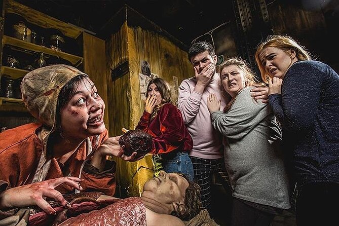 The Edinburgh Dungeon Entrance Ticket - The Live Cast And Scenes You’ll Walk Through