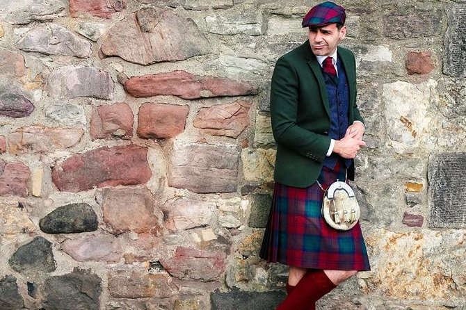 The Mountebank Comedy Walk of Edinburgh - Starting at Monkey Barrel Comedy with Daniel Downie and Braan