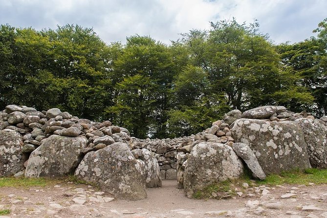 The Ultimate Loch Ness Group Tour from Invergordon - Culloden Moor and the 360-degree cinema break: history with a tight clock