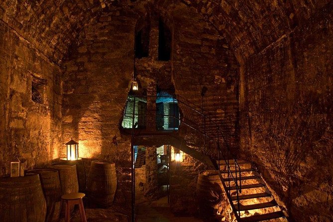 Underground City of the Dead Tour - Why the South Bridge Vaults feel like Edinburgh’s other side