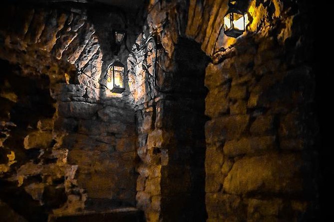 Underground City of the Dead Tour - Day vs night in Edinburgh: picking the mood for your Underground City tour